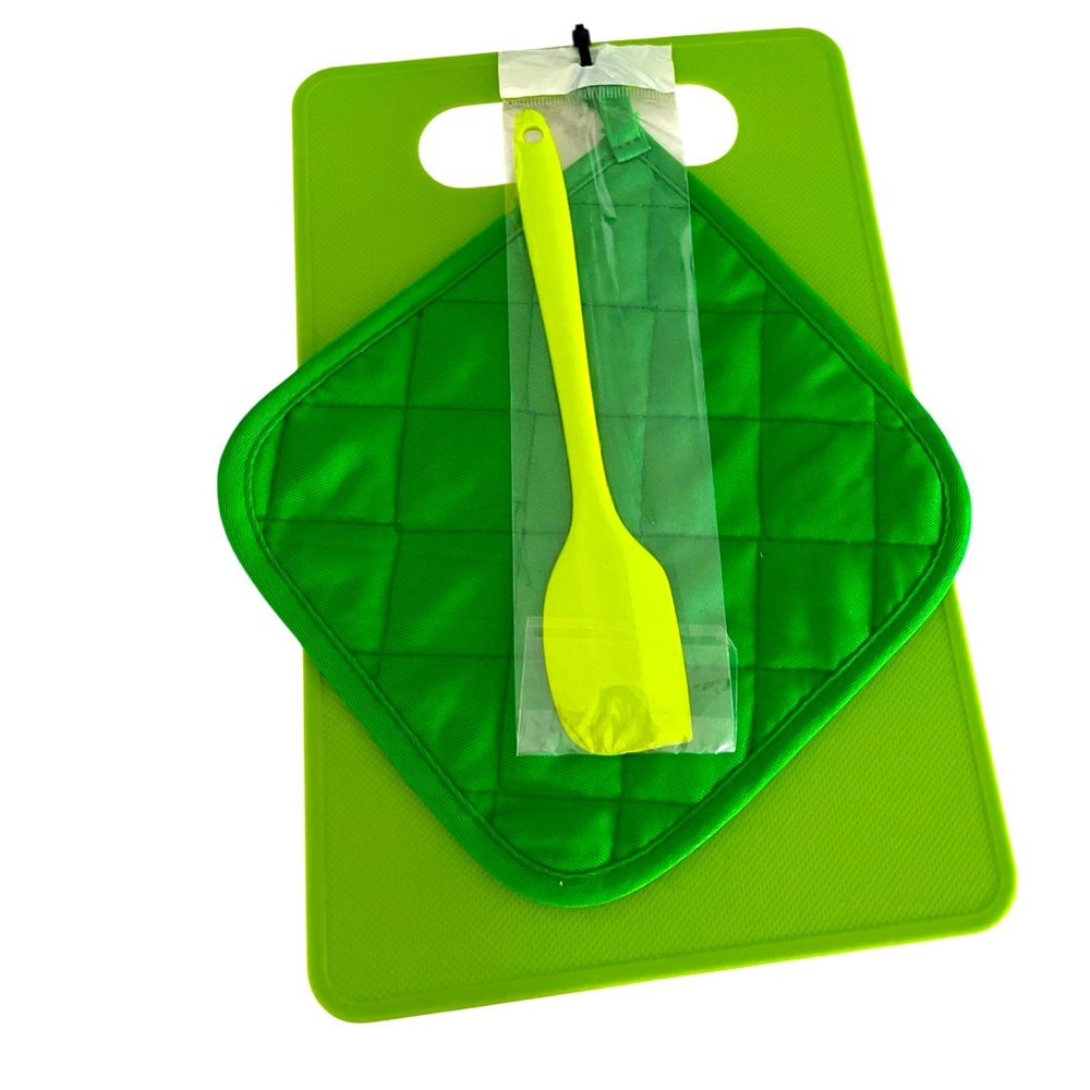 3 PIECE GREEN KITCHEN SET